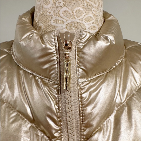 NWOT J.McLaughlin Metallic Gold Goose Down Lumi Vest Size Small - Picture 13 of 16